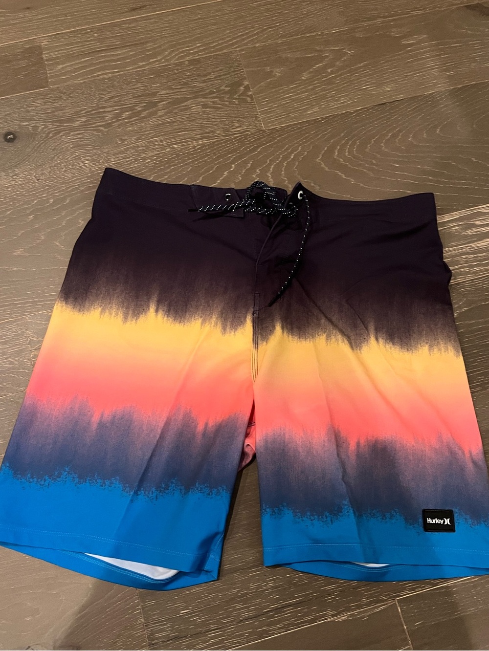 Men’s Hurley Board shorts size 34
